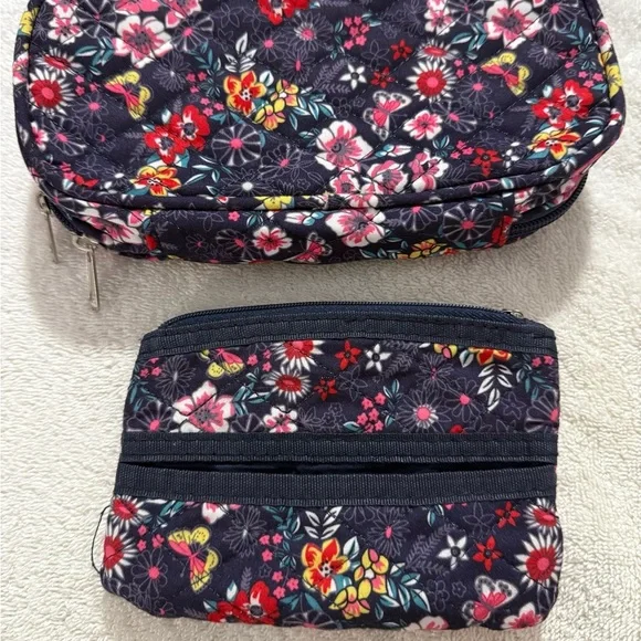 Floral Quilted Cosmetic Bag and Coin Pouch Set - Picture 2 of 8